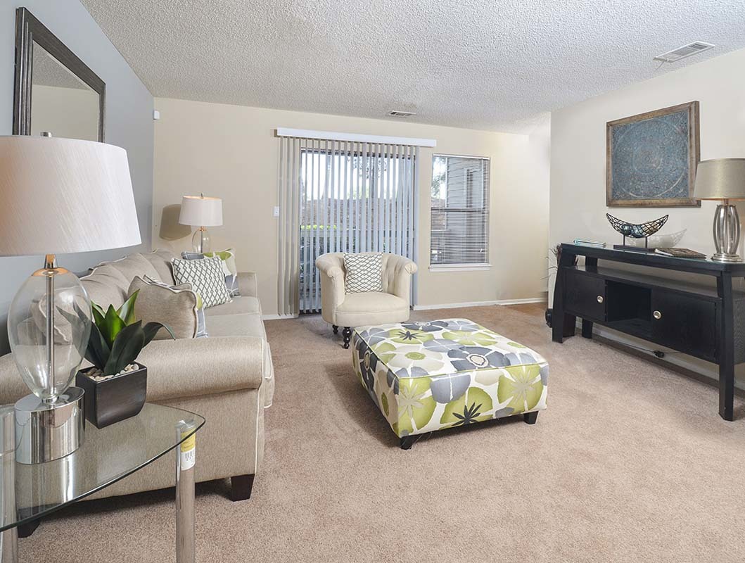 Apartments in Conyers GA Woodland Trace