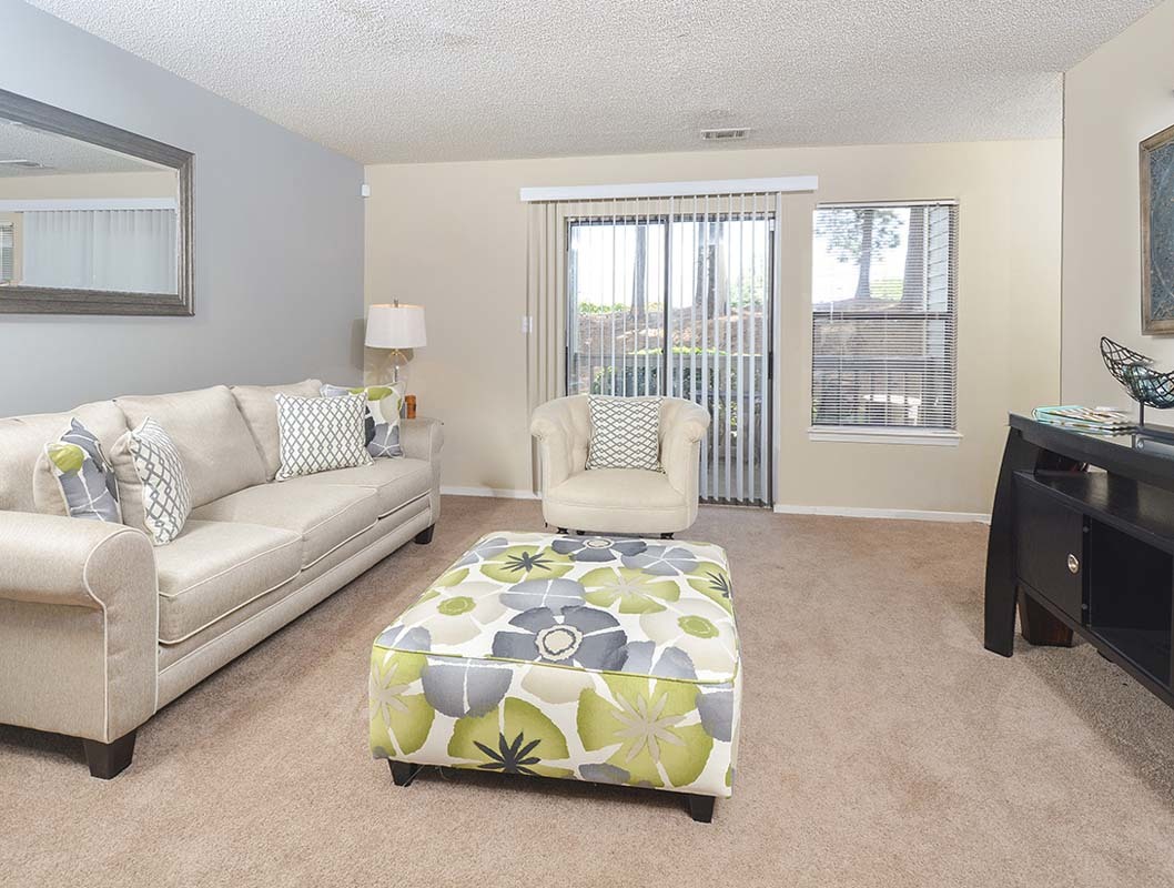 Apartments in Conyers GA Woodland Trace